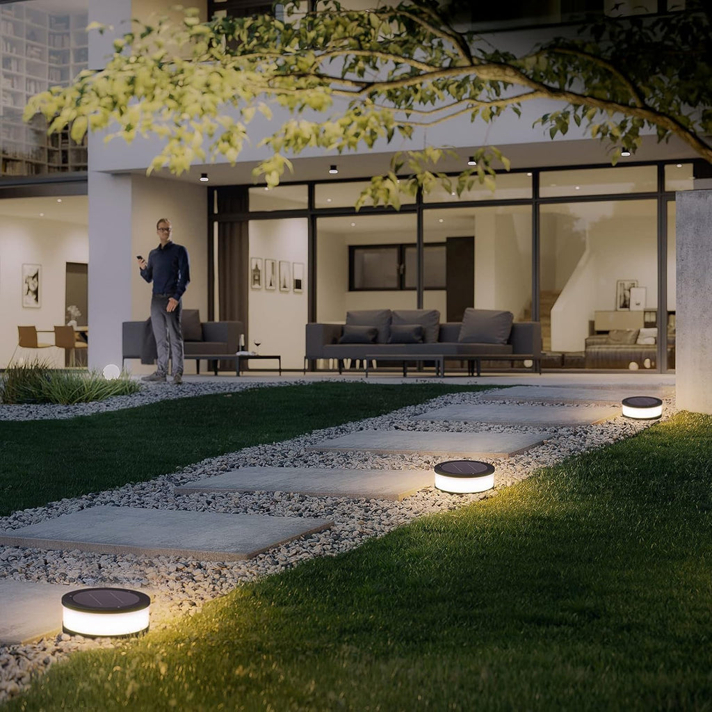 Outdoor Solar Post Cap Light N366