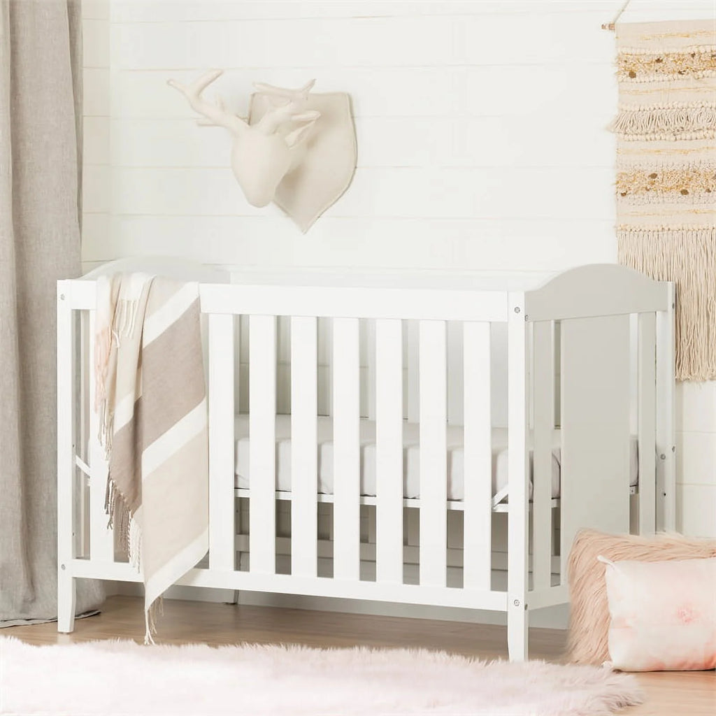 Crib and Toddler Bed and Changing Table and 5 Drawer Dresser Set in Pure White Z132