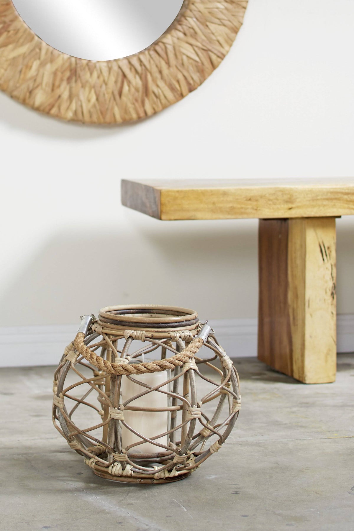 Round Brown Woven Rattan Lantern Candle with Glass Insert U554