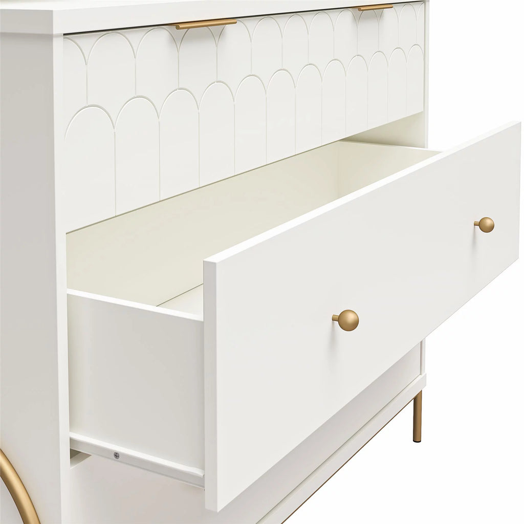 White 4 Drawer Dresser with Hutch P658352
