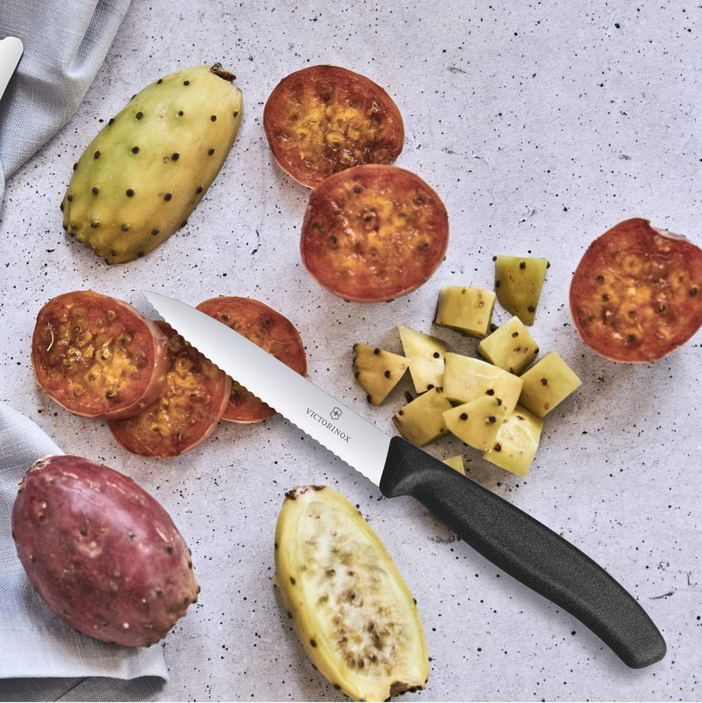 Black Serrated Paring Knife S762