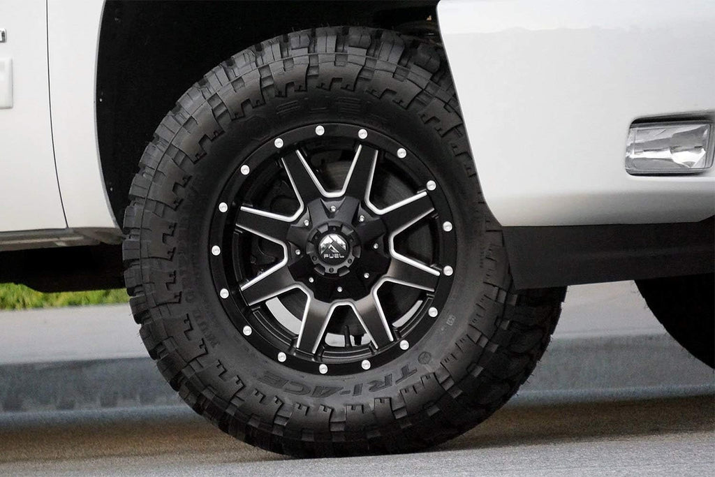 Black Wheel with Matte Milled Accents, 20 x 10 inches R17944