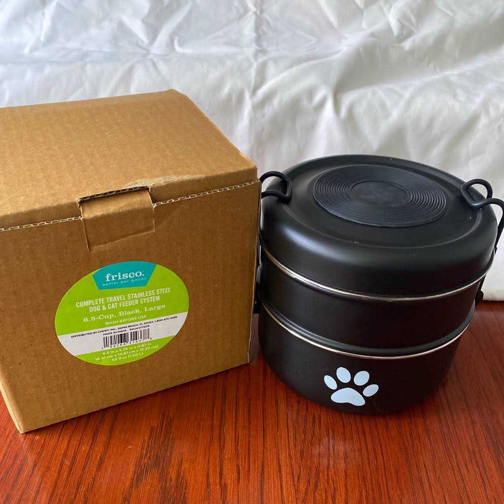 Dog Travel Bowls Y26341