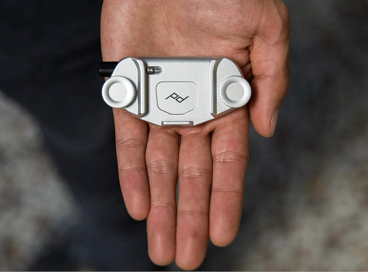 Camera Clip with Plate B73346