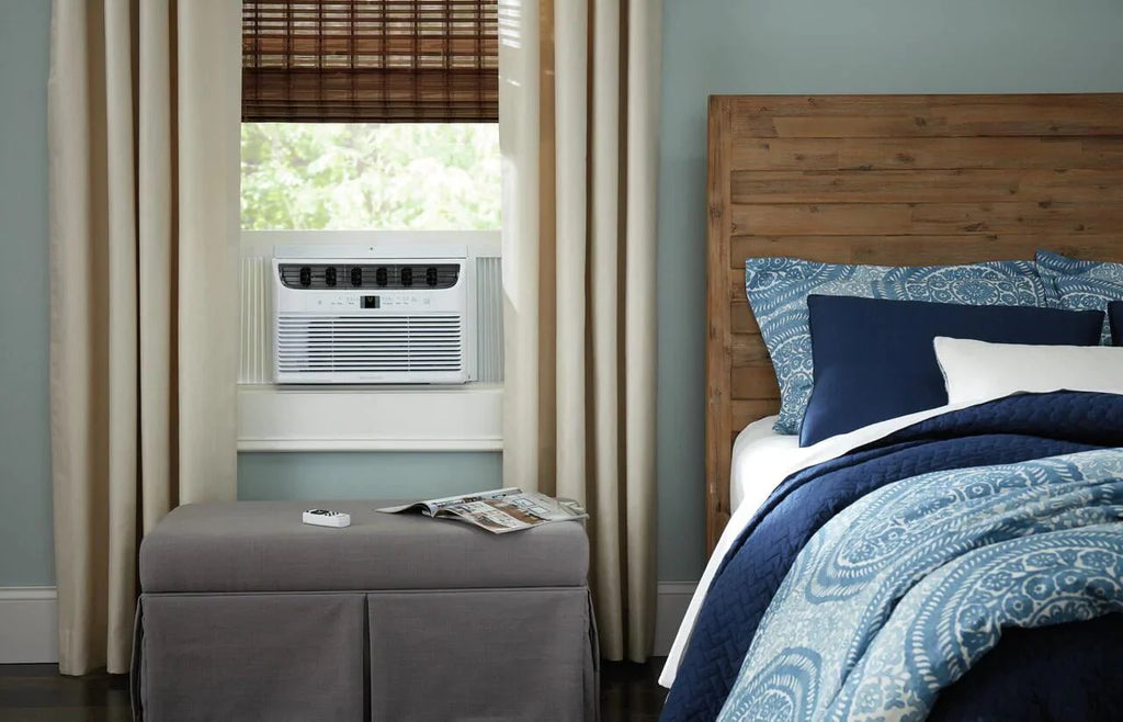 8,000 BTU Window-Mounted Air Conditioner S32121