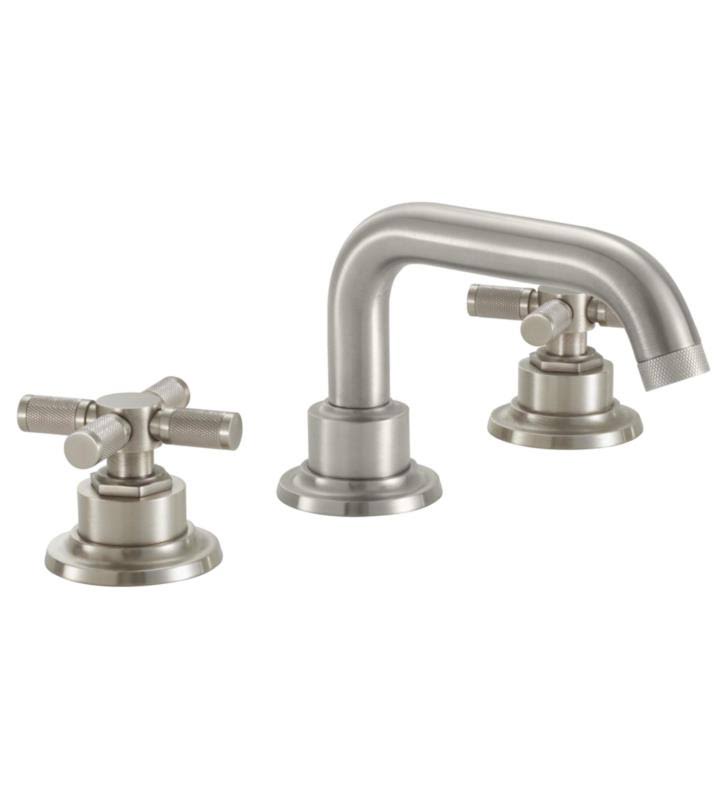 Widespread Lavatory Faucet with ZeroDrain and Knurl Handle Polished Brass P706